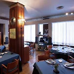 Crisol Quindos Hotel