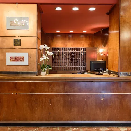 Hotel Crisol Quindos 3*