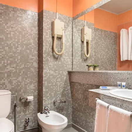 Hotel Crisol Quindos