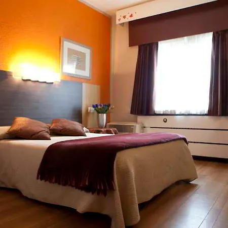 Crisol Quindos Hotel