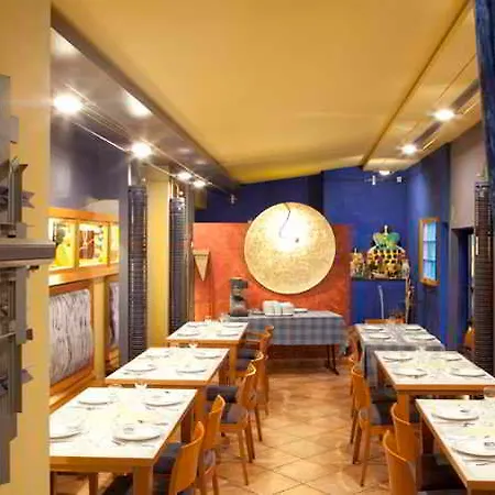 Crisol Quindós Hotel 3*