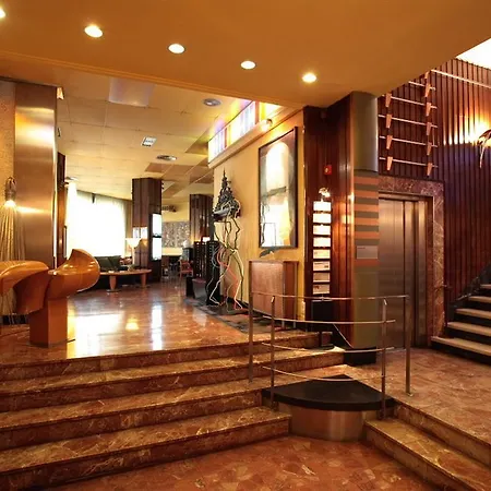 Crisol Quindos 3* Leon