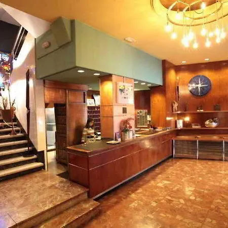 Hotel Crisol Quindos León