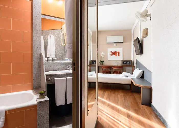 Crisol Quindos Hotel León