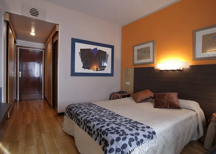 Crisol Quindos Hotel