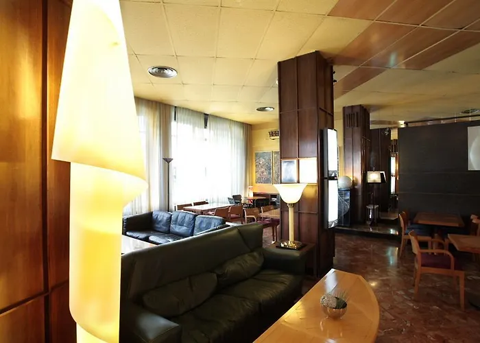 Crisol Quindos 3* León