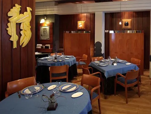 Crisol Quindos Hotel